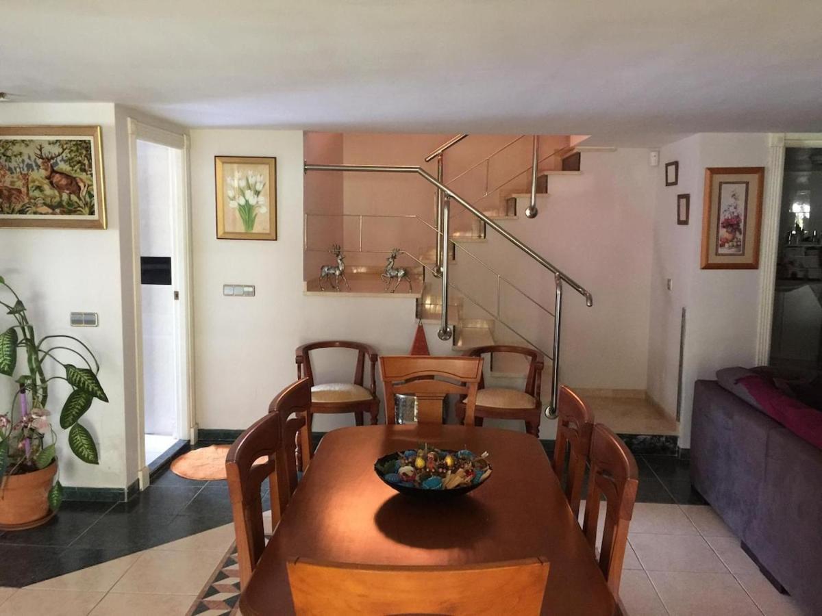 Villa Mijas With Pool 50 M Beach Фуэнхирола Экстерьер фото