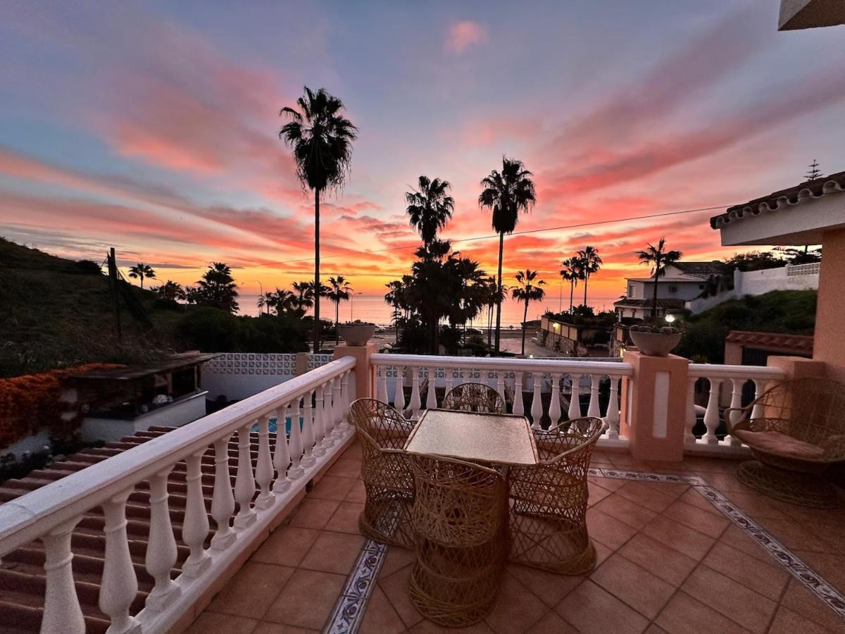 Villa Mijas With Pool 50 M Beach Фуэнхирола Экстерьер фото