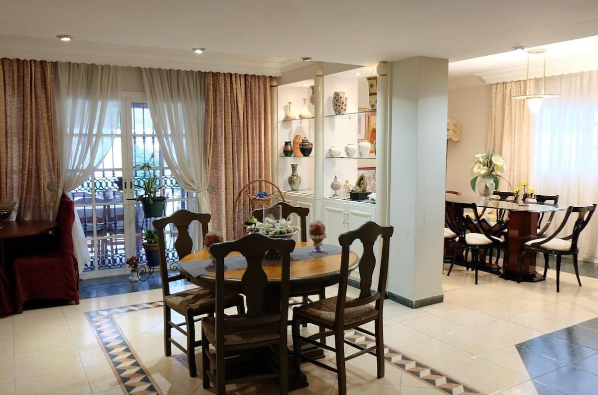 Villa Mijas With Pool 50 M Beach Фуэнхирола Экстерьер фото