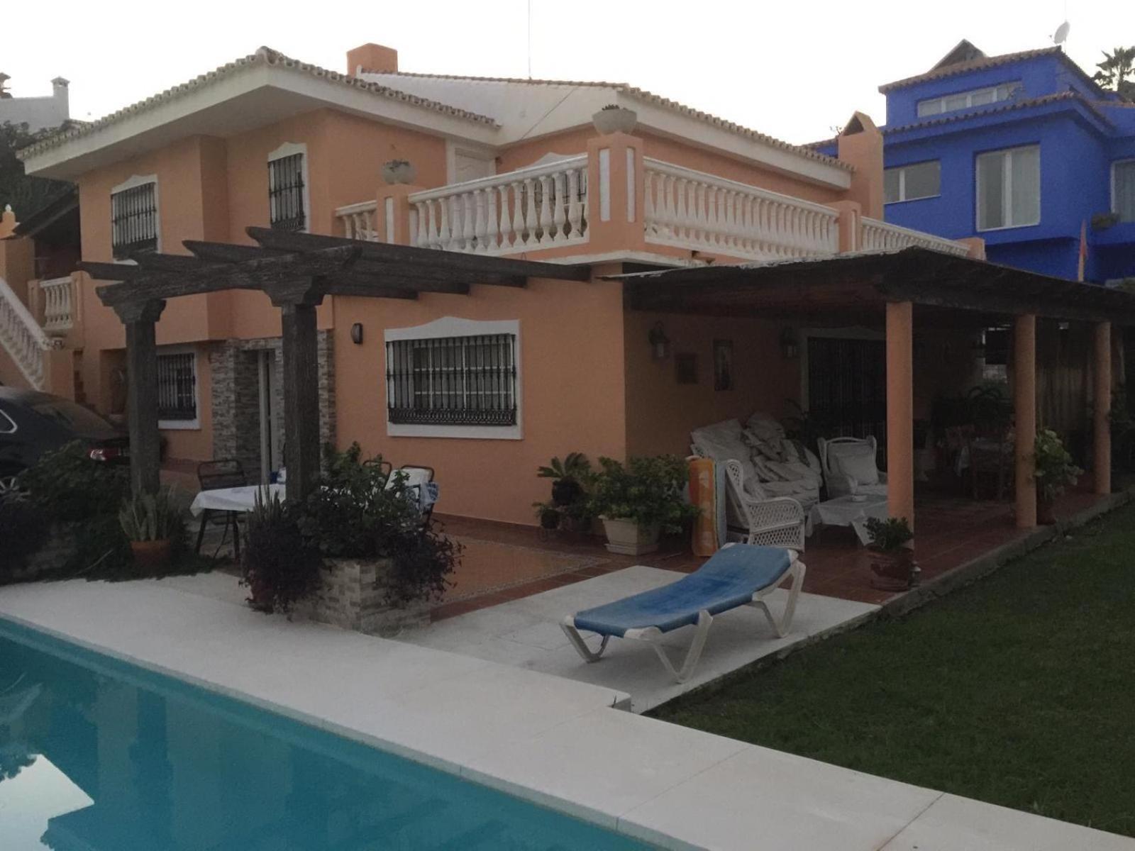 Villa Mijas With Pool 50 M Beach Фуэнхирола Экстерьер фото